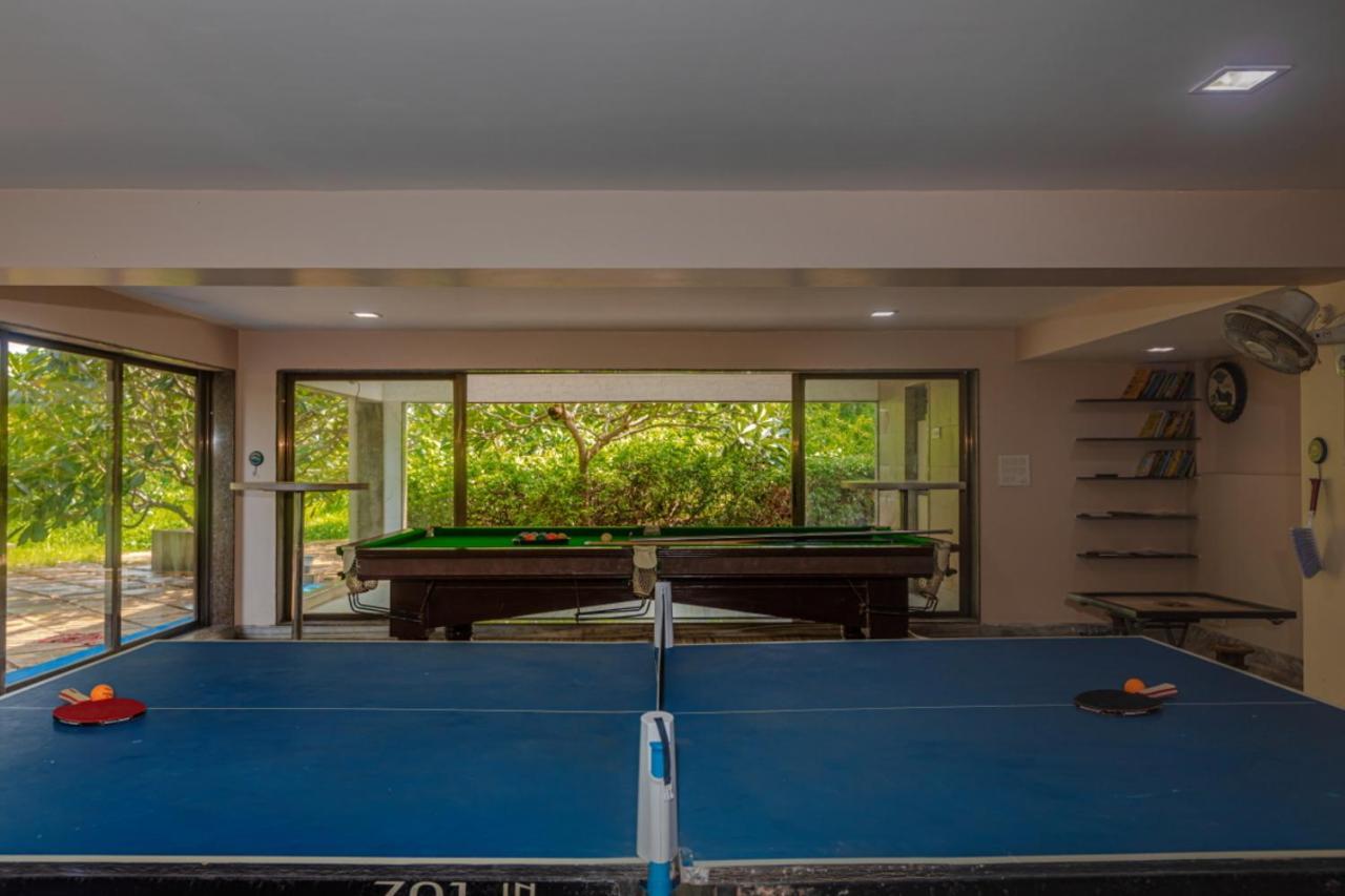 Saffronstays Aura, Alibaug - Luxury Pool Villa With A Game Room And Spacious Lawn Alībāg Εξωτερικό φωτογραφία