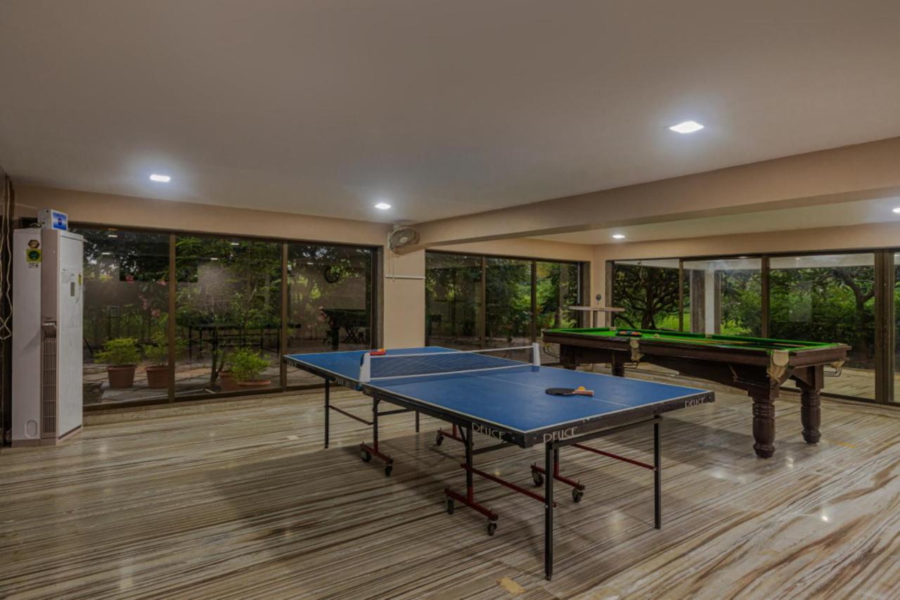 Saffronstays Aura, Alibaug - Luxury Pool Villa With A Game Room And Spacious Lawn Alībāg Εξωτερικό φωτογραφία