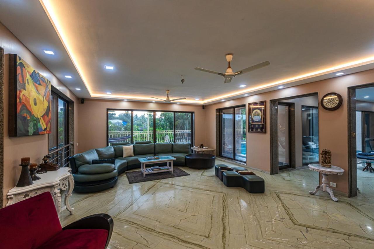 Saffronstays Aura, Alibaug - Luxury Pool Villa With A Game Room And Spacious Lawn Alībāg Εξωτερικό φωτογραφία
